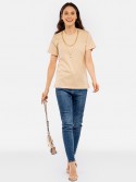 T-shirt damski klasyczny zdobiony naszyjnikiem z perłą